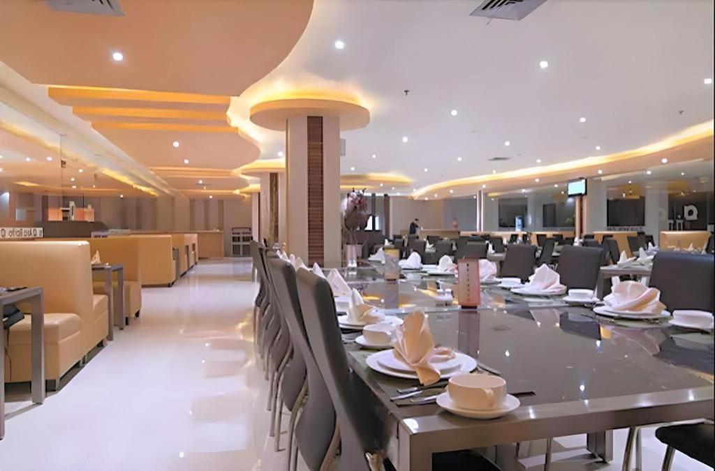Aria Barito Hotel Banjarmasin  Eksteriør bilde